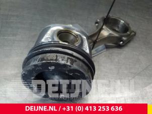 Volkswagen Caddy Pleuelstange O62053 foto 2