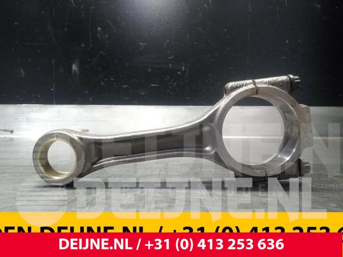 Volkswagen Crafter Pleuelstange O62059