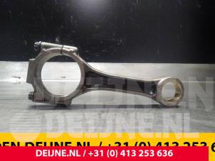 Gebruikte Drijfstang Volkswagen Crafter Prijs € 84,70 Inclusief btw aangeboden door van Deijne Onderdelen Uden B.V.