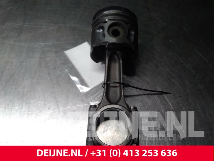 Fiat Scudo Connecting rod O62073