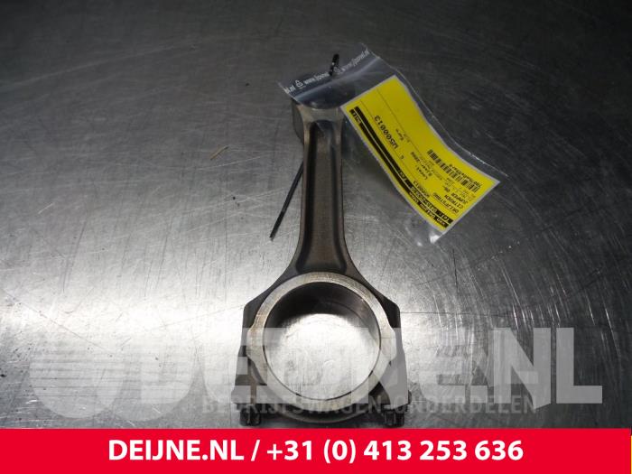 Gebruikte Drijfstang Citroen Jumper Prijs € 66,55 Inclusief btw aangeboden door van Deijne Onderdelen Uden B.V.