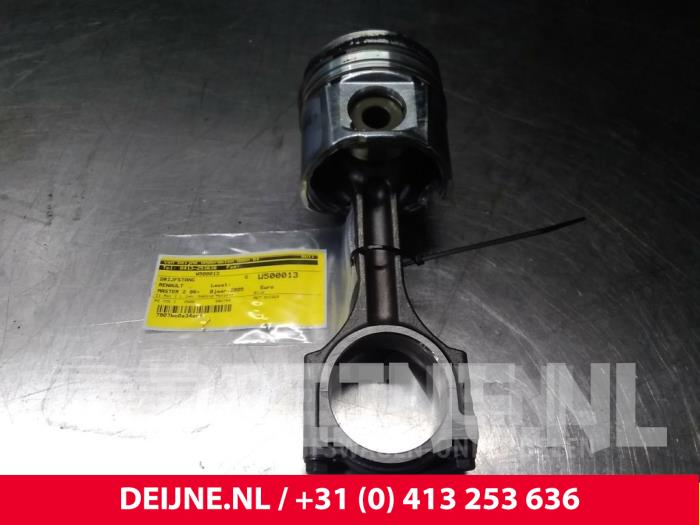 Gebruikte Drijfstang Renault Master Prijs € 90,75 Inclusief btw aangeboden door van Deijne Onderdelen Uden B.V.