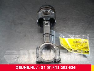 Gebruikte Drijfstang Renault Kangoo Express (FW) 1.5 dCi 90 FAP Prijs € 48,40 Inclusief btw aangeboden door van Deijne Onderdelen Uden B.V.