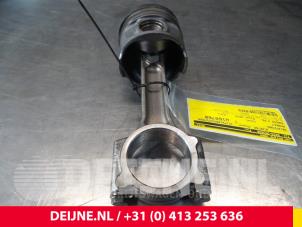 Gebruikte Drijfstang Renault Kangoo Express (FW) 1.5 dCi 110 Prijs € 48,40 Inclusief btw aangeboden door van Deijne Onderdelen Uden B.V.