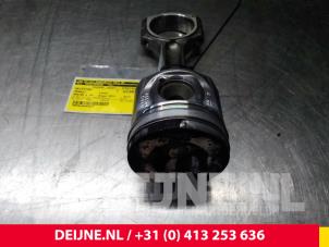 Renault Master Connecting rod O62125 photo 3