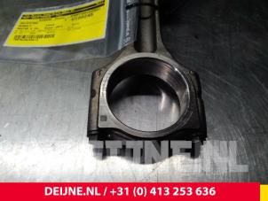 Renault Master Pleuelstange O62127 foto 2