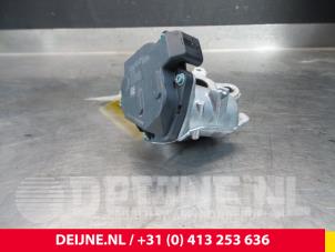 Mercedes Vito EGR Klep O62340 foto 2