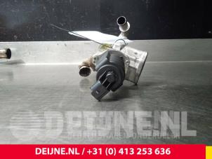 Opel Combo EGR Klep O62374 foto 2