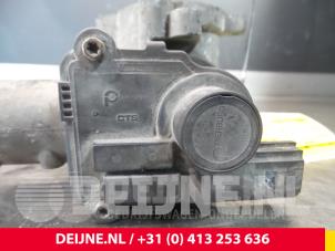 Volkswagen Crafter AGR Ventil O62387 foto 4