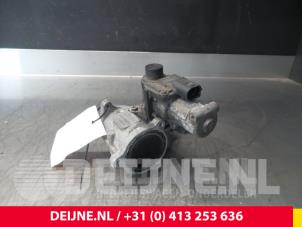 Volkswagen Caddy AGR Ventil O62411 foto 4
