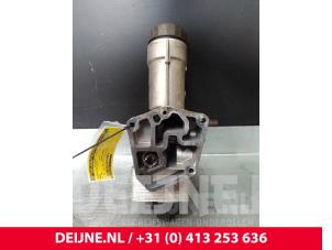 Audi A4 Oil filter housing O62576 photo 2