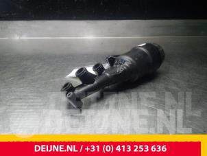 Mercedes Sprinter Ölfiltergehäuse O62593 foto 2