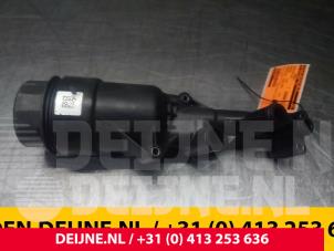Mercedes Sprinter Ölfiltergehäuse O62594 foto 3