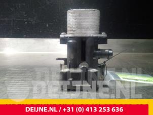 Volkswagen Caddy Ölfiltergehäuse O62606 foto 4