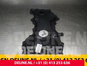 Gebruikte Distributiedeksel Opel Vivaro Prijs € 48,40 Inclusief btw aangeboden door van Deijne Onderdelen Uden B.V.