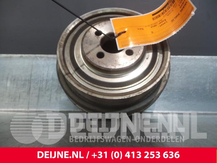 Krukas Poelie van een Iveco Daily 2013