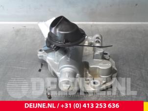 Audi A4 Oliepomp O62710 foto 4