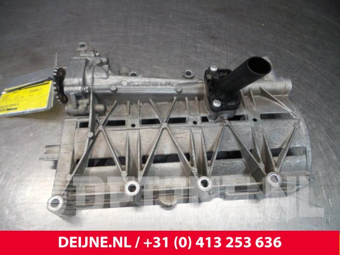 Mercedes C-Klasse Oliepomp O62726