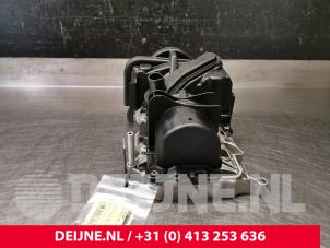 Volkswagen Polo Oliepomp O62735 foto 2