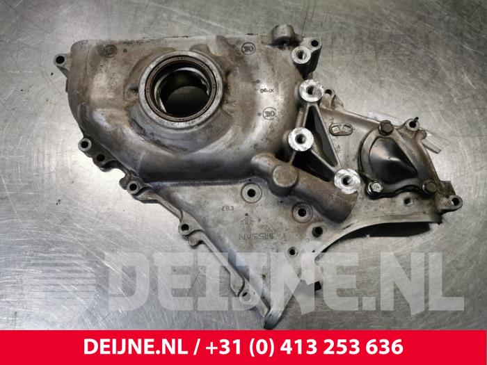 Gebruikte Oliepomp Nissan Cabstar (F24) 28.12/32.12/34.12/35.12 DCI Prijs € 121,00 Inclusief btw aangeboden door van Deijne Onderdelen Uden B.V.