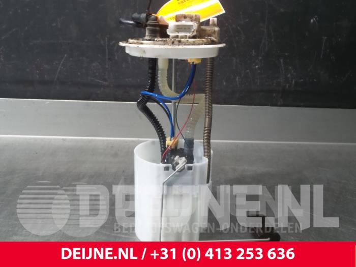Opel Combo Electric fuel pump O63124