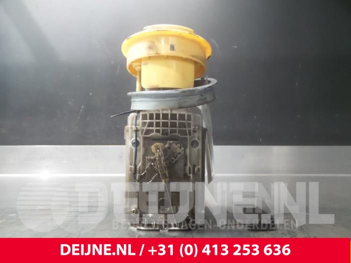 Gebruikte Brandstofpomp Elektrisch Volkswagen Polo IV (9N1/2/3) 1.9 TDI 100 Prijs € 14,00 Margeregeling aangeboden door van Deijne Onderdelen Uden B.V.