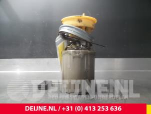Volkswagen Polo Electric fuel pump O63138 photo 2