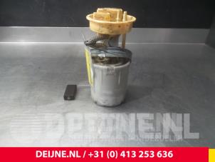 Volkswagen Polo Brandstofpomp Elektrisch O63142 foto 2