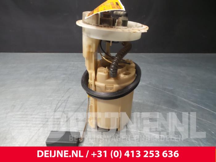 Volkswagen Caddy Electric fuel pump O63173