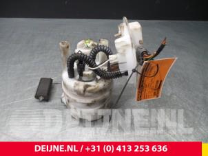 Renault Clio Kraftstoffpumpe Elektrisch O63296 foto 2