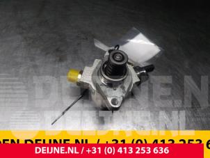 Volkswagen Polo Hogedrukpomp O63310 foto 2