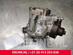 Citroen Berlingo Brandstofpomp Mechanisch O63440 foto 4