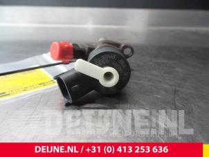 Peugeot 307 Verstuiver (diesel) O63939 foto 3