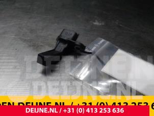 Gebruikte BDP Sensor Mercedes C Estate (S205) C-200 2.0 CGI 16V Prijs € 30,00 Margeregeling aangeboden door van Deijne Onderdelen Uden B.V.