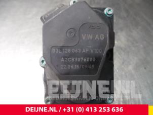 Audi A4 Throttle body O64098 photo 2
