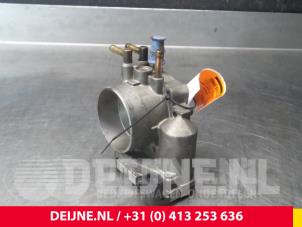 Audi A6 Gasklephuis O64107 foto 2