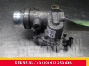 Mercedes Citan Gasklephuis O64166 foto 2