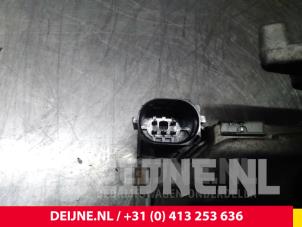 Opel Combo Throttle body O64208 photo 4