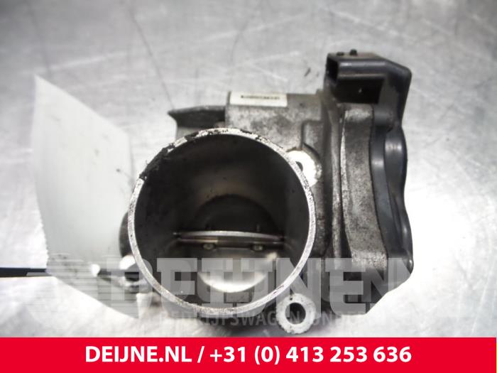 Opel Movano Drosselklappengehäuse O64217