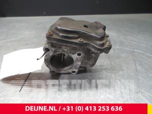 Opel Movano Throttle body O64218 photo 2
