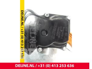 Opel Movano Drosselklappengehäuse O64223 foto 3