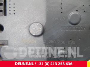 Volkswagen Lupo Gasklephuis O64231 foto 3
