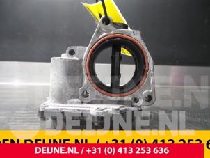 Volkswagen Polo Throttle body O64239 photo 4