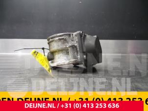 Volkswagen Polo Throttle body O64239 photo 2