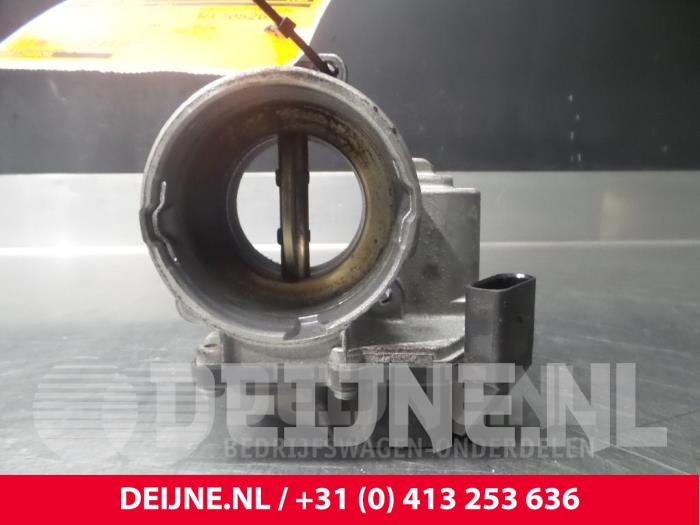 Volkswagen Eos Throttle body O64245