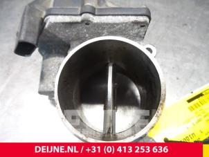 Volkswagen Crafter Gasklephuis O64248 foto 3