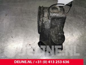 Volkswagen Transporter Drosselklappengehäuse O64274 foto 2