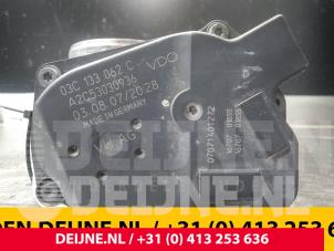 Volkswagen Golf Gasklephuis O64287 foto 2