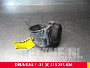 Volkswagen Caddy Drosselklappengehäuse O64311 foto 2