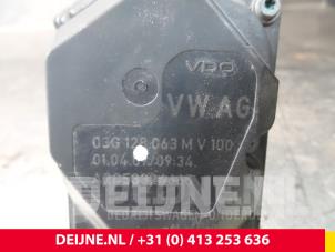 Volkswagen Caddy Gasklephuis O64313 foto 3